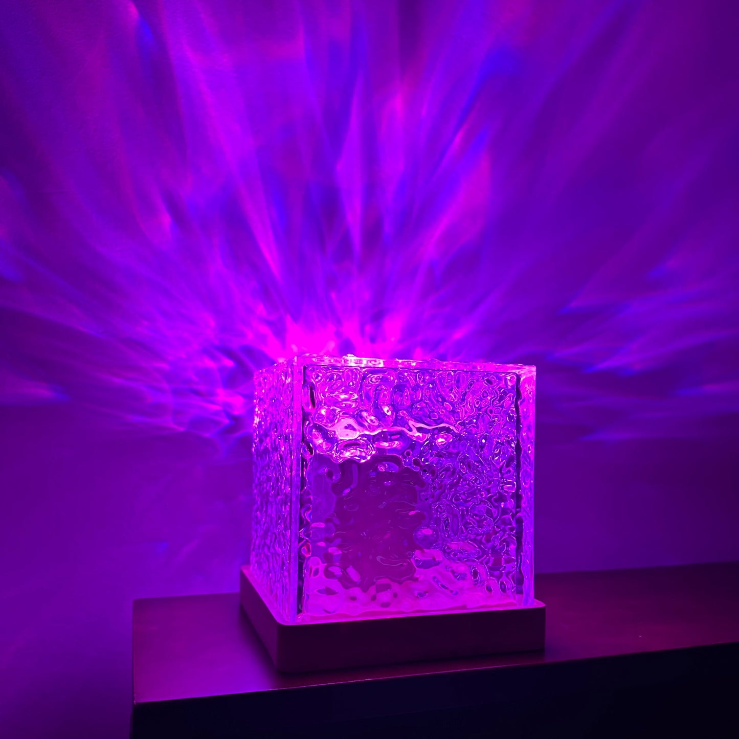 Aurora Dreams - Northern Light Cube